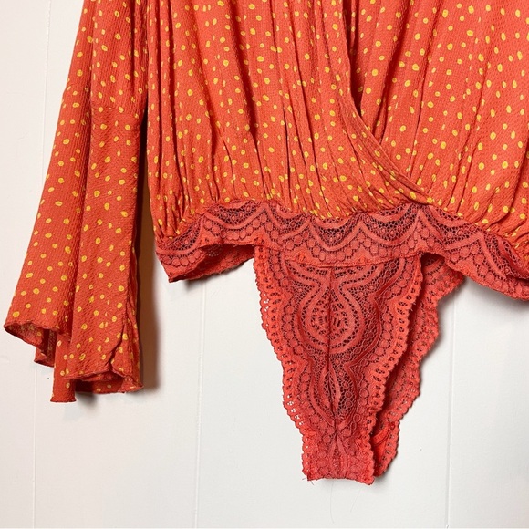 Free People Makin’ Waves Bodysuit Small flowy blouse bell sleeve orange rust top - Picture 5 of 13